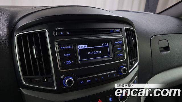Hyundai Starex 2019 — photo 22