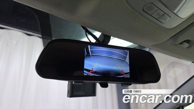 Hyundai Starex 2019 — photo 23