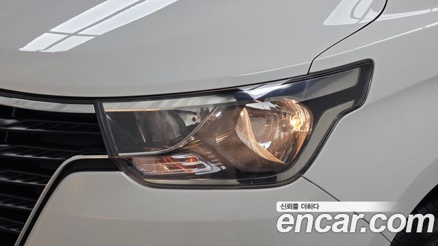 Hyundai Starex 2019 — photo 8