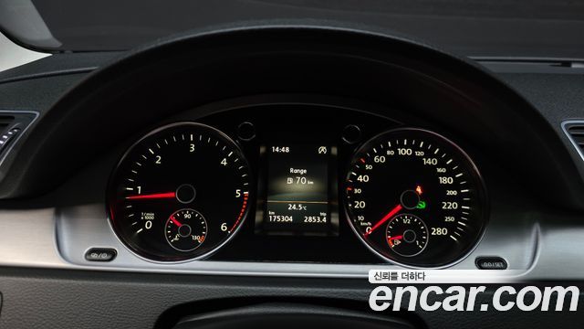 Volkswagen CC 2015 — photo 11