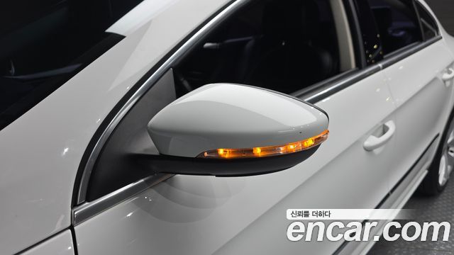 Volkswagen CC 2015 — photo 28