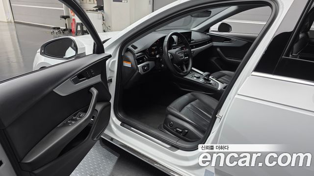 Audi A4 2018 — photo 13