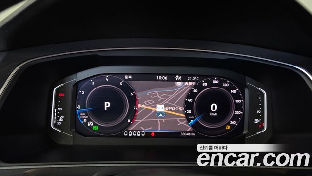 Volkswagen Tiguan 2023 — photo 11