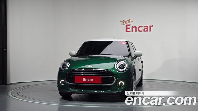 Mini Cooper 2021 — photo 3