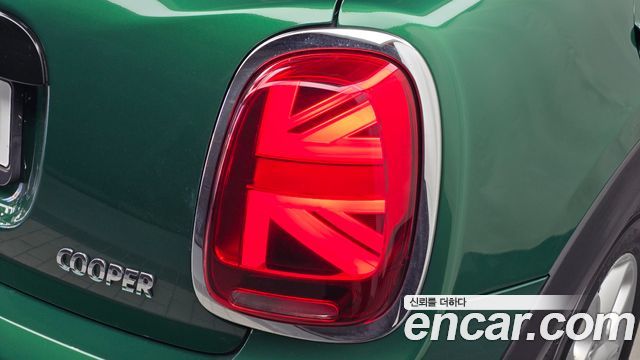 Mini Cooper 2021 — photo 9