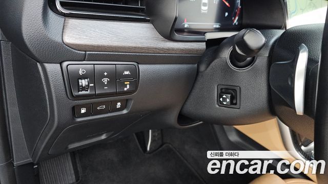 Kia K7 2020 — photo 25