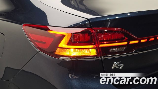 Kia K7 2020 — photo 9