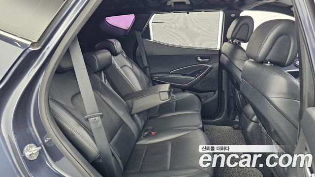Hyundai Santafe 2016 — photo 18