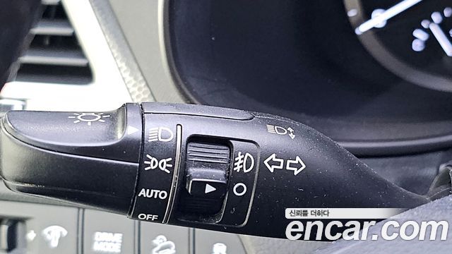 Hyundai Santafe 2016 — photo 23