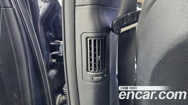 Hyundai Santafe 2016 — photo 32