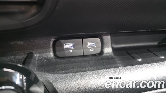 Hyundai Casper 2023 — photo 19