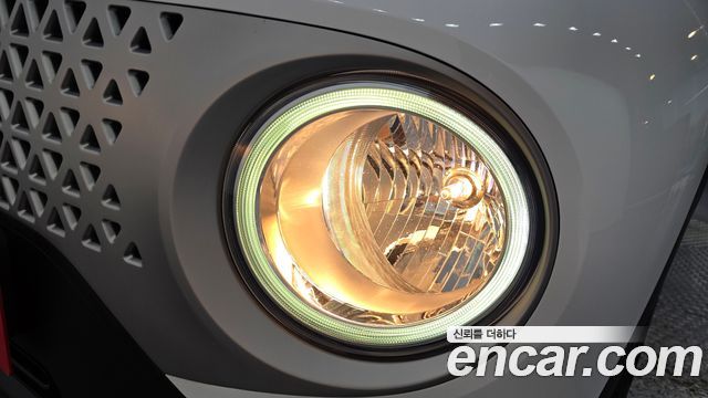 Hyundai Casper 2023 — photo 8