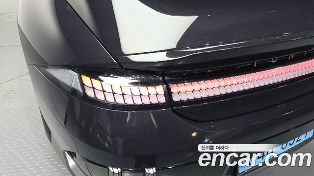 Hyundai Ioniq6 2025 — photo 9