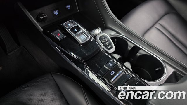 Hyundai Sonata 2020 — photo 11