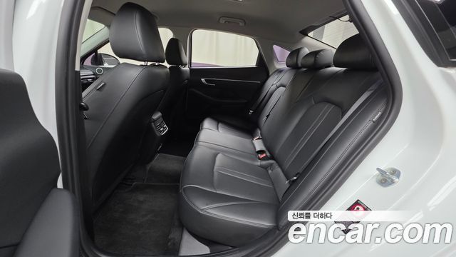 Hyundai Sonata 2020 — photo 17