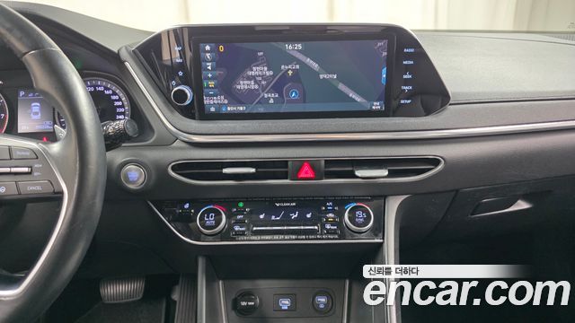 Hyundai Sonata 2020 — photo 18