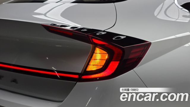 Hyundai Sonata 2020 — photo 8