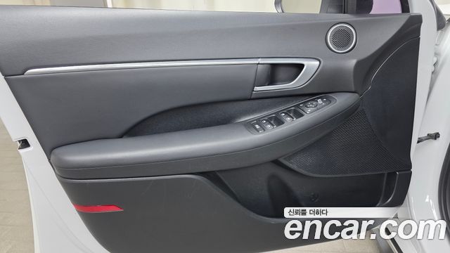 Hyundai Sonata 2020 — photo 13