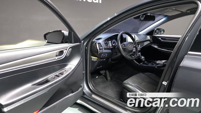 Hyundai Grandeur 2018 — photo 10