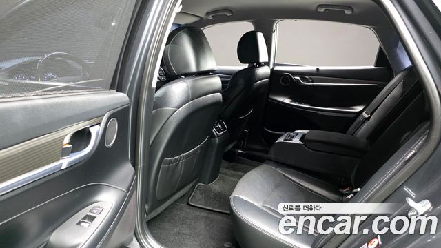 Hyundai Grandeur 2018 — photo 11