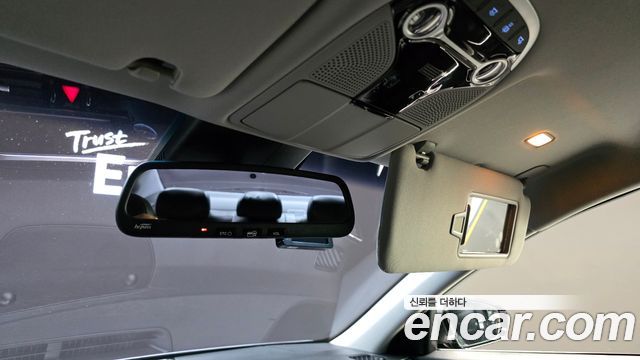 Hyundai Grandeur 2018 — photo 20
