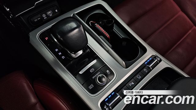 Kia Stinger 2018 — photo 9