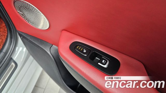 Kia Stinger 2018 — photo 19