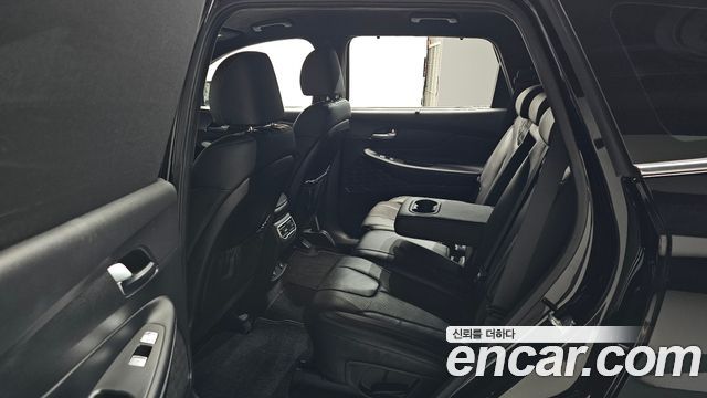 Hyundai Santafe 2021 — photo 18