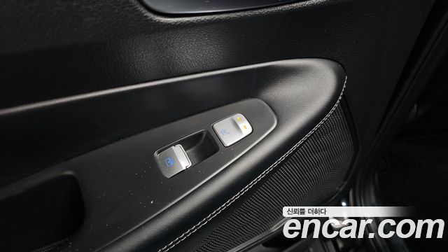 Hyundai Santafe 2021 — photo 25