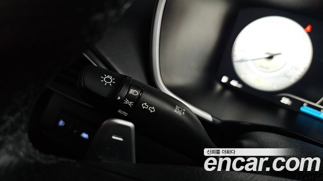 Hyundai Santafe 2021 — photo 38