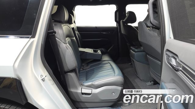 Kia EV9 2024 — photo 17
