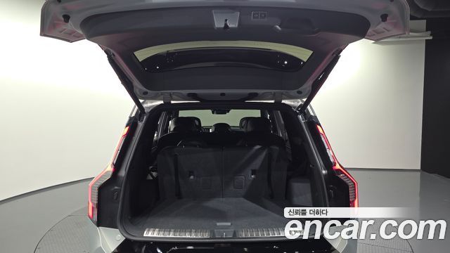 Kia EV9 2024 — photo 26