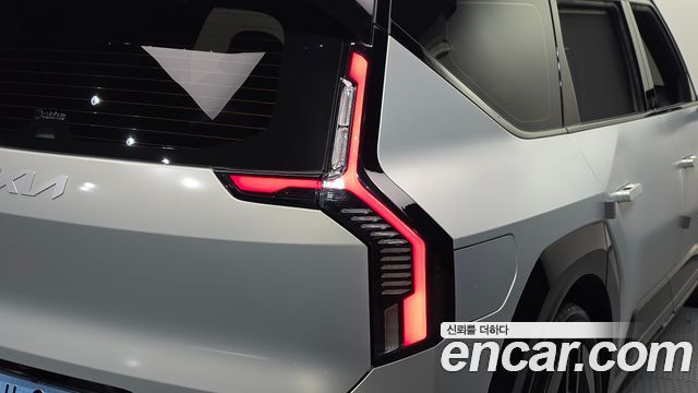 Kia EV9 2024 — photo 9
