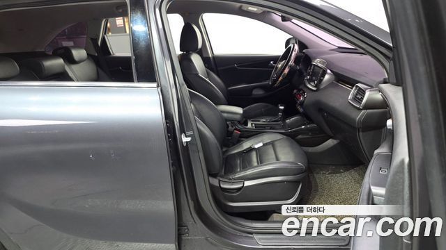 Kia Sorento 2018 — photo 10