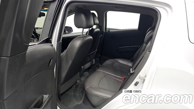 Chevrolet Korea Spark 2014 — photo 18