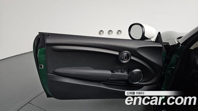 Mini Cooper 2021 — photo 14