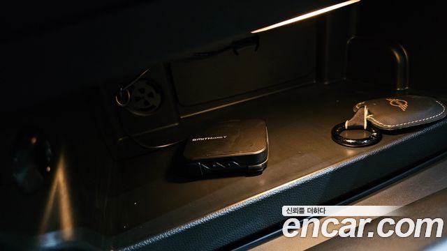Mini Cooper 2021 — photo 31