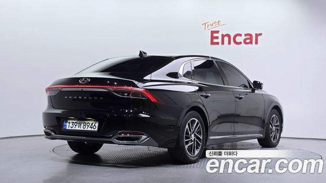 Hyundai Grandeur 2022 — photo 2