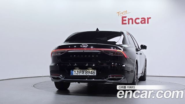 Hyundai Grandeur 2022 — photo 4