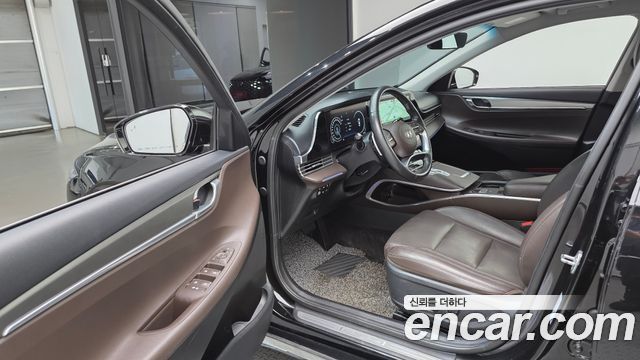 Hyundai Grandeur 2022 — photo 13