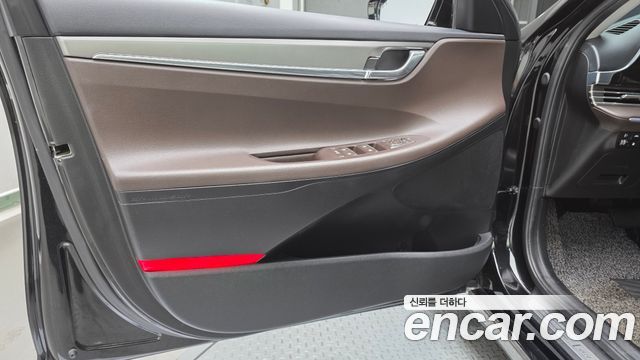 Hyundai Grandeur 2022 — photo 14