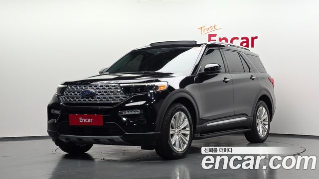 Ford Explorer 2021 — photo 1
