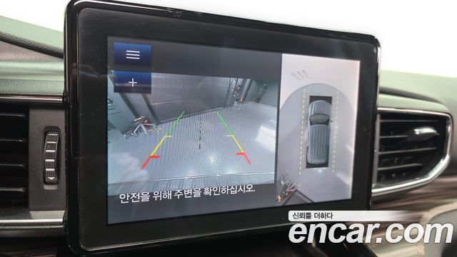 Ford Explorer 2021 — photo 21