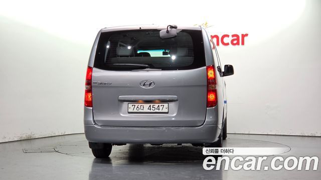 Hyundai Starex 2018 — photo 4