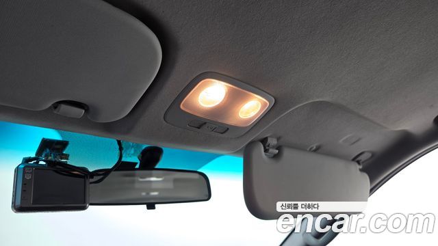 Hyundai Starex 2018 — photo 18