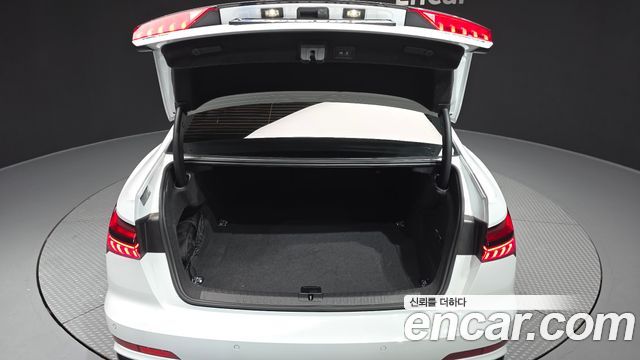 Audi A6 2025 — photo 26
