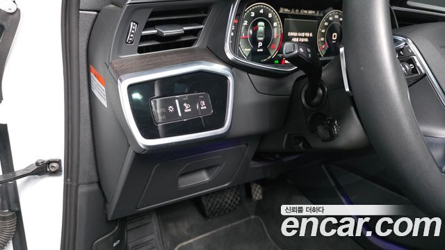 Audi A6 2025 — photo 28