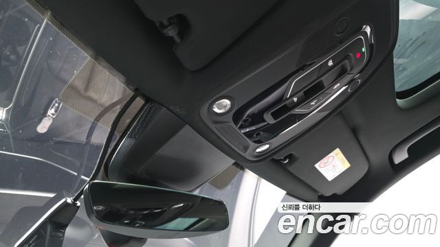Audi A6 2025 — photo 31