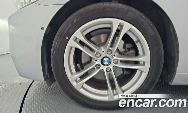 BMW 5-Series 2016 — photo 5