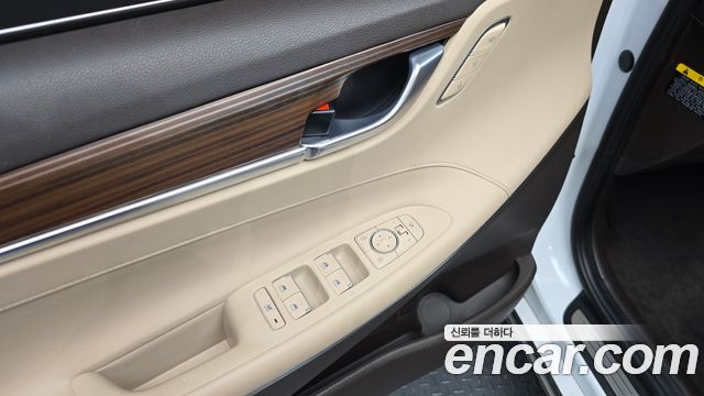 Hyundai Grandeur 2018 — photo 21